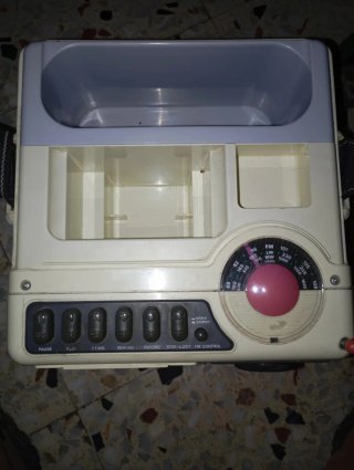 Radio Cassette Philips Moving Sound