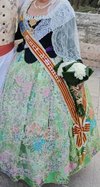 Traje de Valenciana manga farol