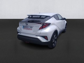 Toyota C-HR   1.8 125H Advance