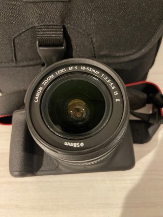 Canon EOS 2000D Obiettivo Kit Completo