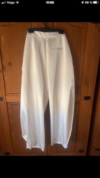 Pantalón ancho Zara