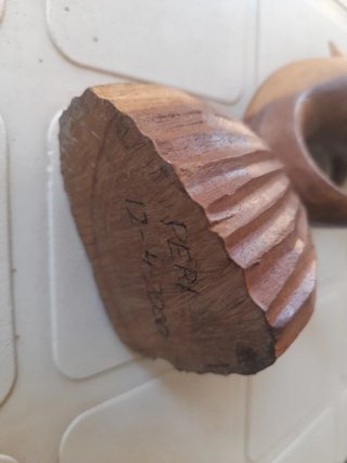 Delfín de madera tallado a mano firmado 25 cm