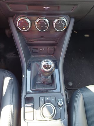 MAZDA CX-3 2.0 Skyactive G 121CV Zenith Safety 5p.