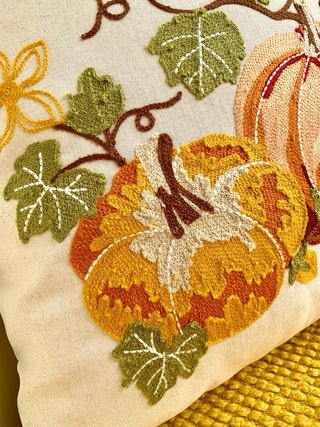 Funda Cojín 45x45cm.Bordado Motivo Otoño.70% Lino