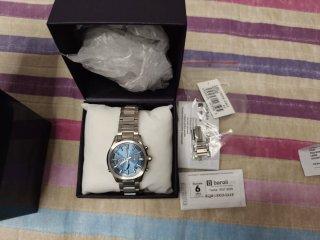 Reloj Casio Edifice EQB-1300D-2AEF Cronógrafo Azul