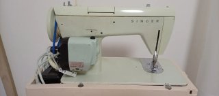 Máquina de coser Singer 250