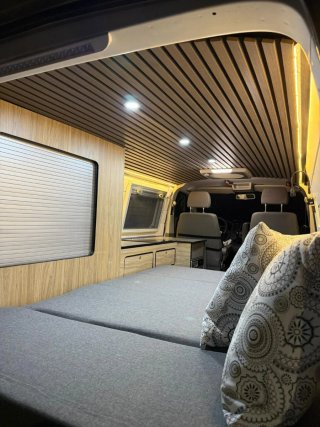 Volkswagen Transporter T5 2010