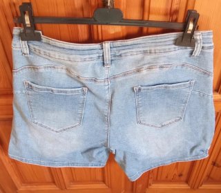 Lote 4 Pantalones Cortos Vaqueros