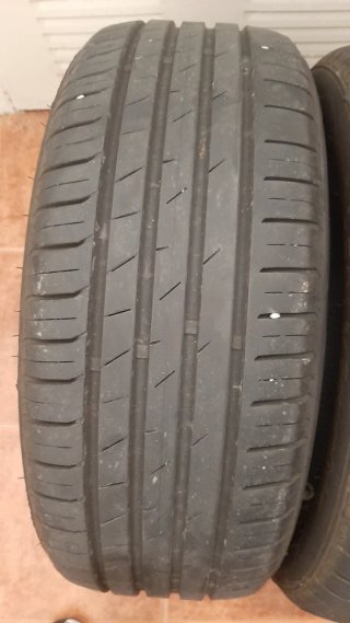 205/50R17 93W Ceat