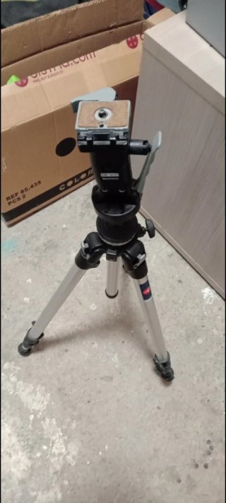Trípodes Profesionales Bosch Manfrotto Stanley
