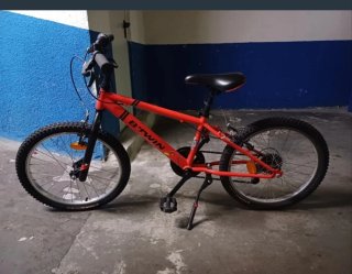 Bicicleta Infantil B-Twin Roja