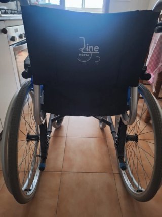 Silla de ruedas plegable forta line