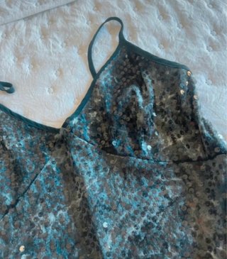Vestido  lentejuelas azul marino.
