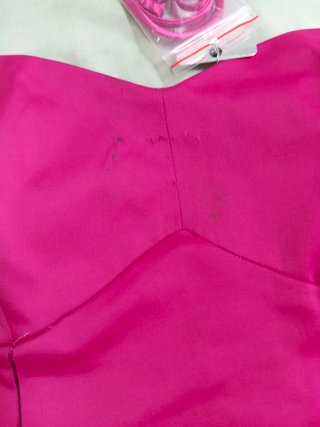 Vestido fiesta El Corte Inglés rosa fucsia.