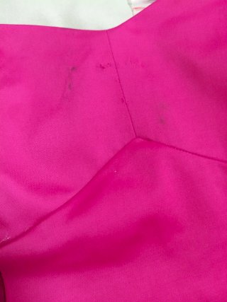 Vestido fiesta El Corte Inglés rosa fucsia.