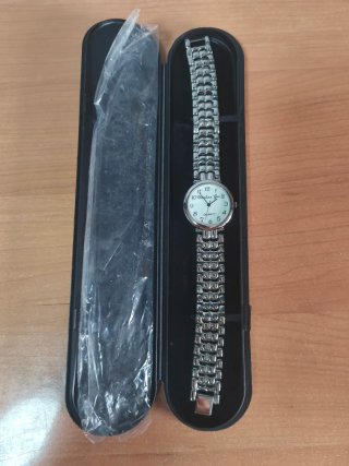 Reloj Christian Gar Plata y Blanco