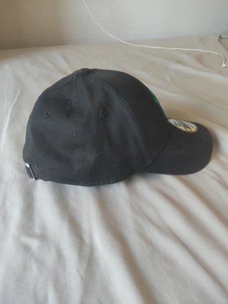 Gorra New Era NY Negra y Turquesa