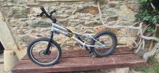 Llanta Bici Trial Monty 19X2.70 (71-387)