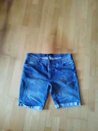Vaqueros cortos azules T48 W38
