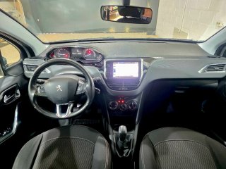 Peugeot 208 style