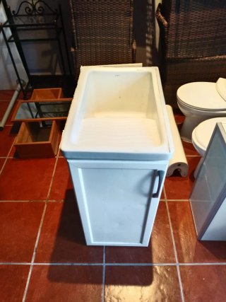 OFERTON: PILA Y MUEBLE INCLUIDO.