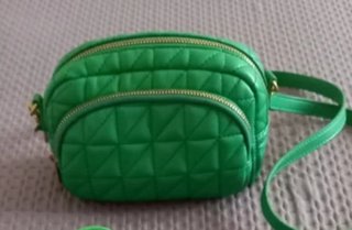 Bolso Zara verde ácido. NUEVO.