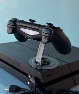 Consola PS4 Normal De 1TB + Mando + Cables