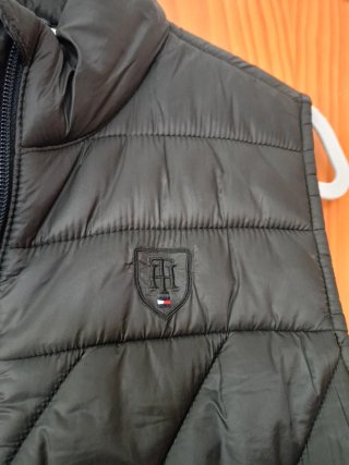 Chaleco Tommy Hilfiger Negro
