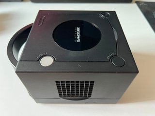 Nintendo GameCube (Negra) + Mandos
