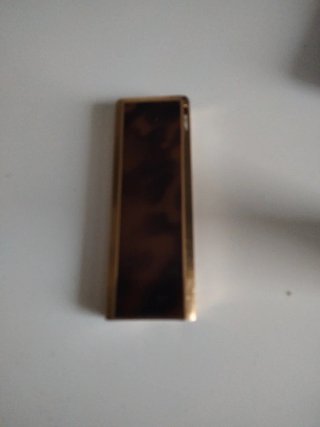 Encendedor dorado con estuche