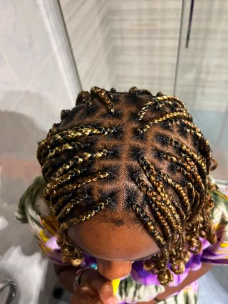 Trenzas Africanas a domicilio o en mi casa