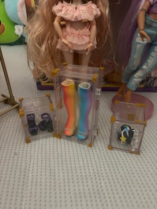 Muñecas Rainbow High y accesorios