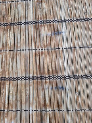 Estor enrollable translucido de bambú y madera