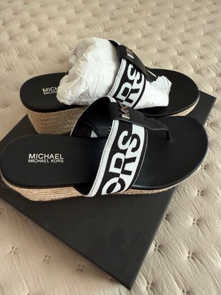 Chanclas Michael Kors MK Negras ORIGINALES