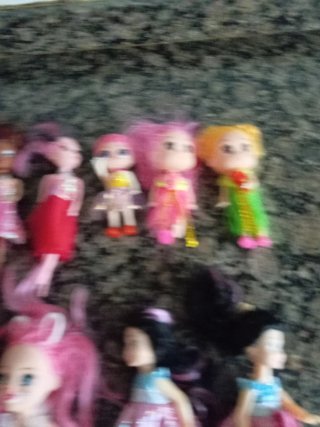 Lote de 10 muñecas pequeñas