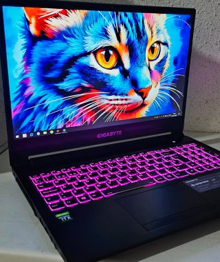 PORTATIL GAMING GIGABYTE RTX