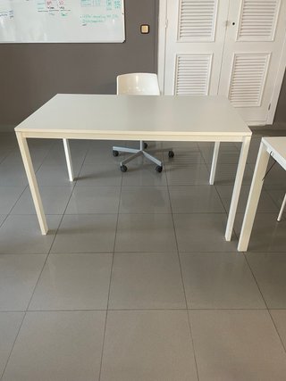 Mesa de despacho o cocina patas cuadradas