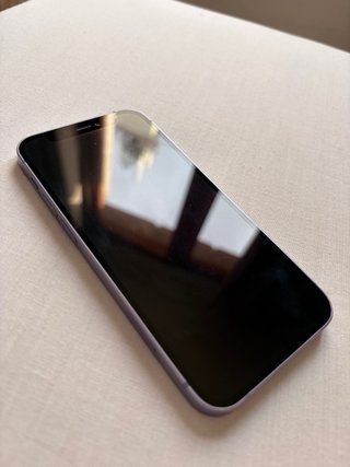 iPhone 12 mini Lila