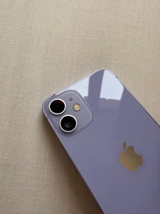 iPhone 12 mini Lila
