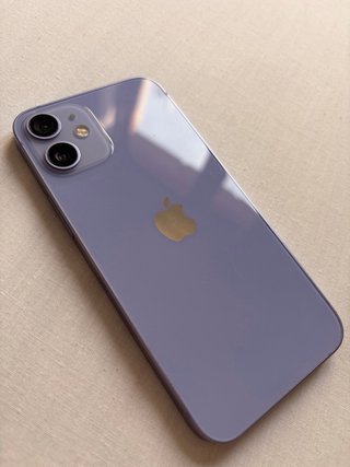iPhone 12 mini Lila