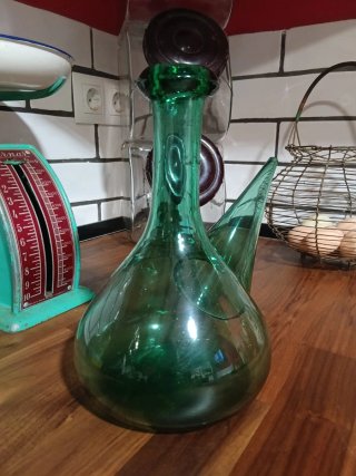 Botijo de cristal soplado verde