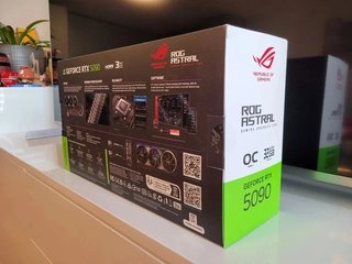 Tarjeta Gráfica ASUS ROG Astral RTX 5090