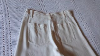 Pantalón beige bordado