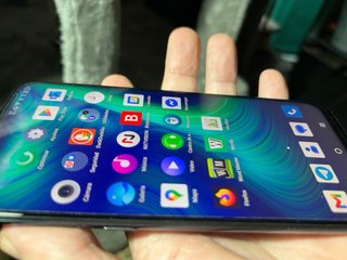 TCL 10L azul