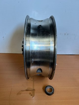 Llanta Trasera Yamaha TMAX 500 (01-03)