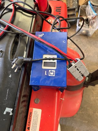 Traspalete electrónico con 100horas de trabajo