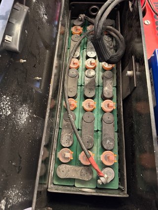Traspalete electrónico con 100horas de trabajo