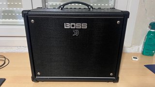 Boss Katana MK3 50 Amplificador Guitarra