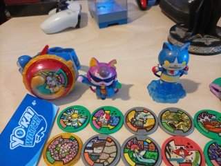 Lote Medallas Figuras Yo-Kai Watch