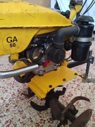 Motoazada gasolina.